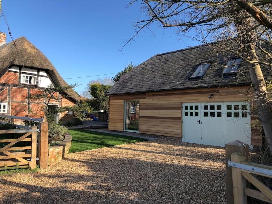 Stylish Cottage In The Pewsey Vale Marlborough Kültér fotó